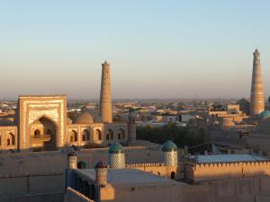 mohammed-rakhim-khan-medressa-juma-islom-hoja-minarets